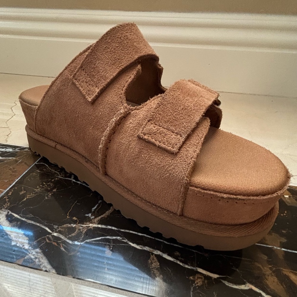 UGG Tan Double Strap Platform Slides - Picture 2 of 5